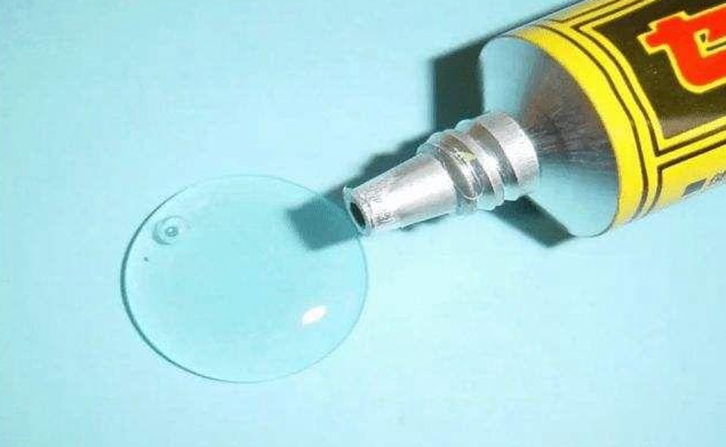 膠水進(jìn)口清關(guān)代理公司告訴你膠水報(bào)關(guān)流程