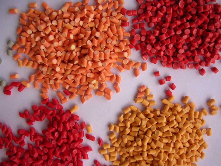 塑膠原料進(jìn)口報關(guān)流程