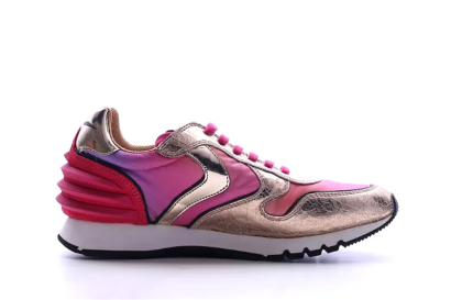 公司進口品牌鞋子報關的注意事項