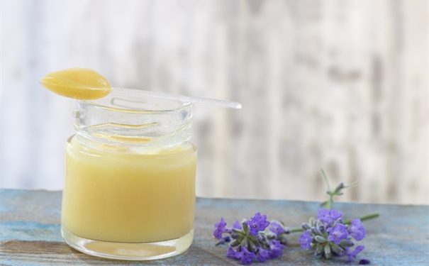 進口蜂王漿報關一般貿易進口所需的資料有哪些? 進口蜂王漿報關