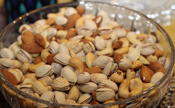 進(jìn)口堅(jiān)果怎么運(yùn)輸?shù)絿?guó)內(nèi)報(bào)關(guān),堅(jiān)果如何報(bào)關(guān) 進(jìn)口堅(jiān)果報(bào)關(guān)