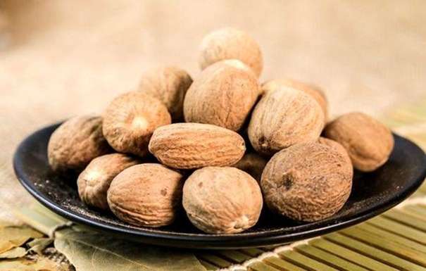 天津港進口肉豆蔻通關的流程看這里了解 豆蔻進口清關_副本.jpg